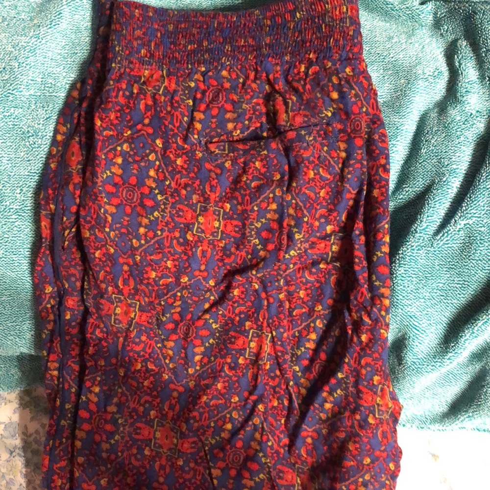 Floral 100% rayonne pants with elastic waist band